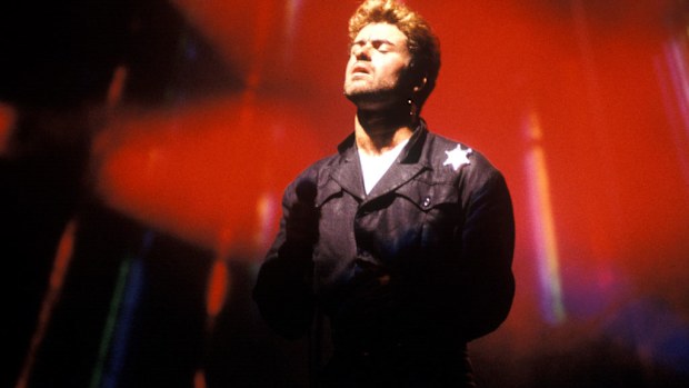 George Michael secretly funded a British woman's IVF treatment.