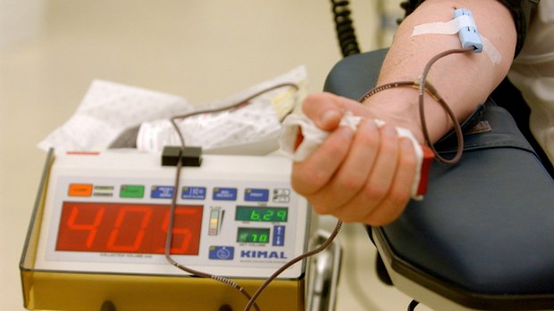 Red Cross Blood Service appeals for more donors over the Easter long weekend. (AAP)