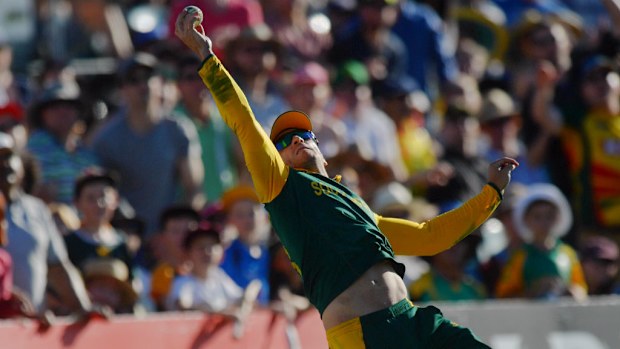 Rilee Rossouw of South Africa catches a ball. (AAP)