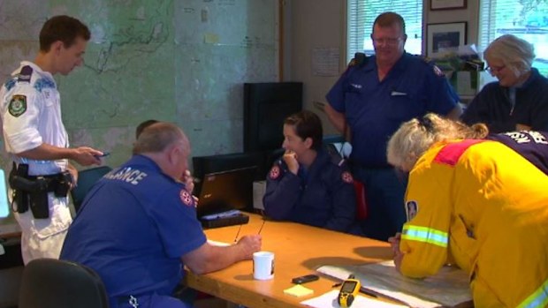 Emergency services hope to extract the group today. (9NEWS)