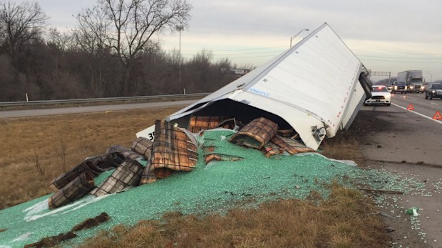 More than 17,000kg of marbles were spilled on the US highway. (Twitter / @ISPIndianapoulis)