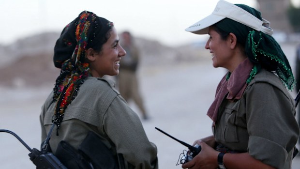 Female Kurdish fighters are on the hunt to rescue girls and women kidnapped by the Islamic State. (Getty)