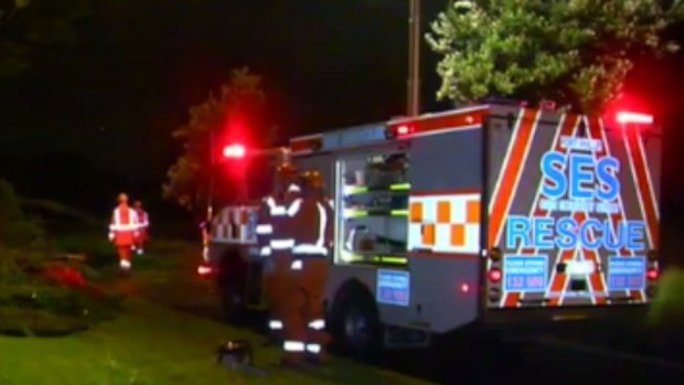 The SES has warned residents in Carisbrook, in north west Victoria, of potential flood dangers. (9NEWS)