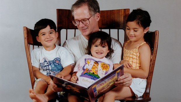 Carpenter Hal Taylor has created a three-seater rocking chair perfect for families with three children. (haltaylor.com)