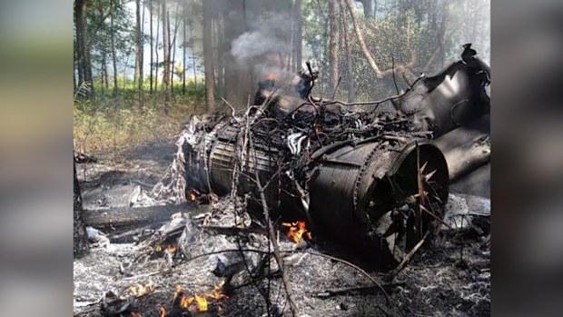 Wreckage from the plane crash. (Facebook: Amy Ramsey Dye)
