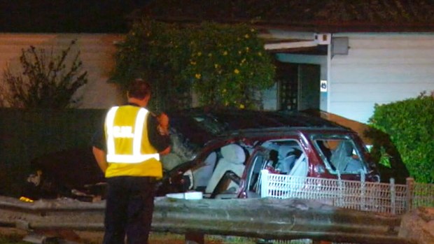 Four people have been injured after a police pursuit in Sydney. (9NEWS)