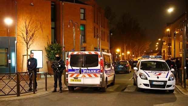 Police at the scene of the raids. (AAP)