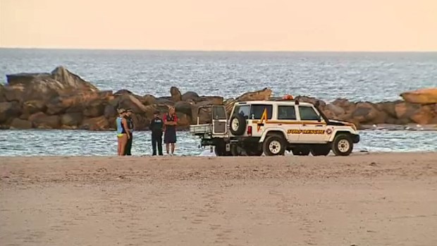 The body was discovered at Glenelg. (9NEWS)