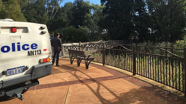 The man's body was found in Wanneroo this morning. (Robert Herrick/9NEWS)