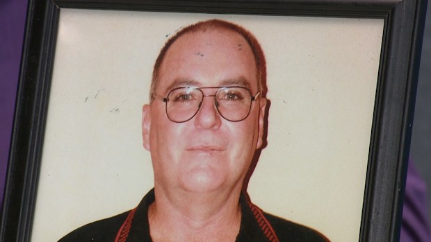 Steve Dunning was diagnosed with an asbestos-related disease in 2010. (9NEWS)