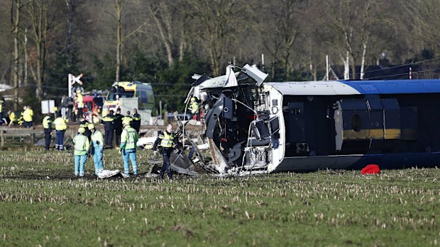 At least one person has died after a passenger train derailed near the Dutch town of Dalfsen. (AAP)