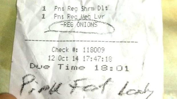 The offensive receipt given to Pizza Hut customer Aili Si. (Supplied)