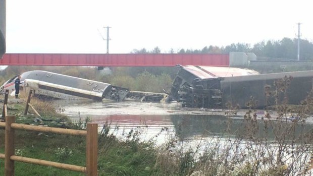 Five people have reportedly been killed in the crash.