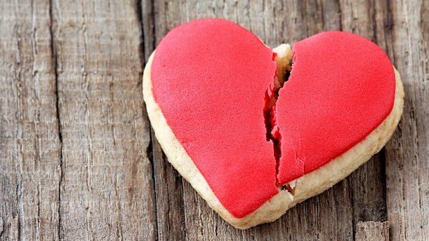 Broken heart cookie
