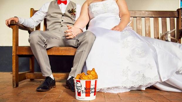 1109_hon_kfcwedding_3