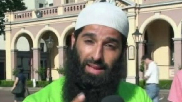 Authorities say former Sydney bouncer Mohammad Ali Baryalei has a trusted position within the Islamic State operational command. (ABC)