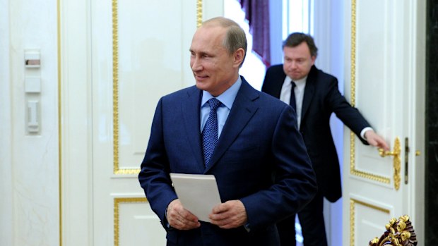 US intelligence officials have reportedly cleared Vladimir Putin of direct responsibility for the MH17 attacks. (Getty)