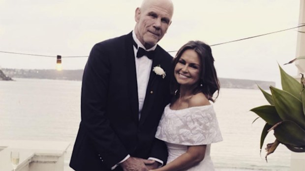 Lisa Wilkinson and Peter FitzSimons have renewed their wedding vows.(Photo: Lisa Wilkinson Instagram)