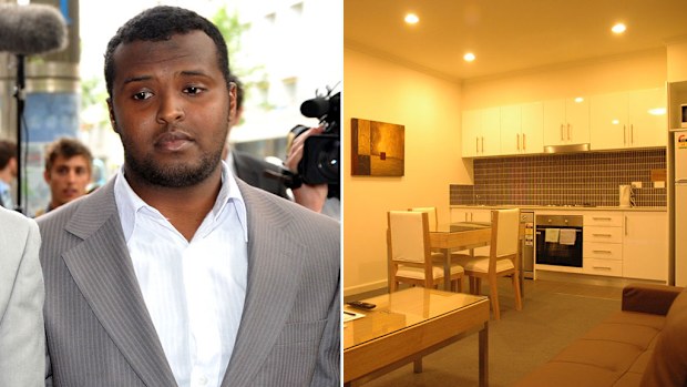 The 29-year-old Yacqub Khayre held an escort hostage in the apartment for two hours. (AAP/The Buckingham Services Apartments)