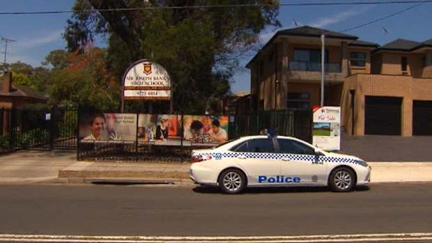 Police remain at the scene. (9NEWS)