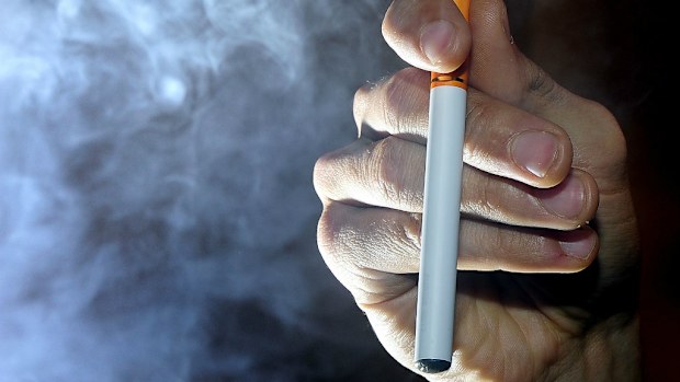 The World Health Organisation has called on a ban of e-cigarette sales to minors. (AAP)
