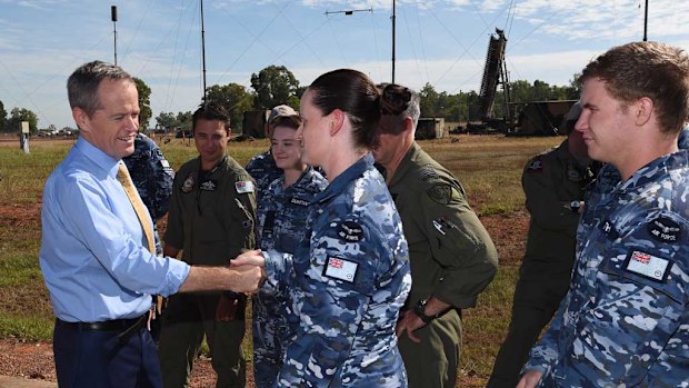 Bill Shorten at the Royal Australian Air Force Base (RAAF). (AAP)