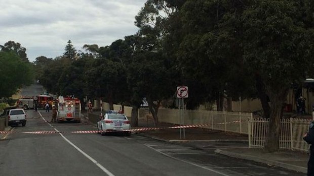 Eight classrooms have been destroyed by fire at Victor Harbor Primary School. (Harvey Biggs, 9NEWS)