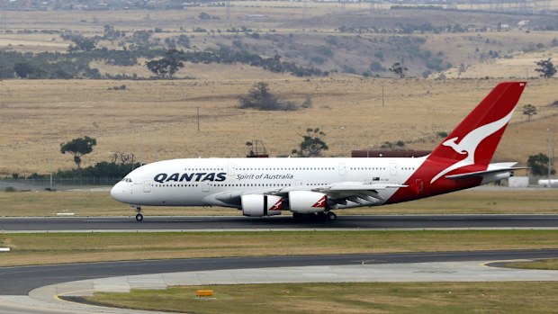 A deal between the Coalition government and the Labor Party will ensure Qantas will remain 51 per cent Australian-owned, but foreign investors will be able to up their stake in the airline. (AAP)