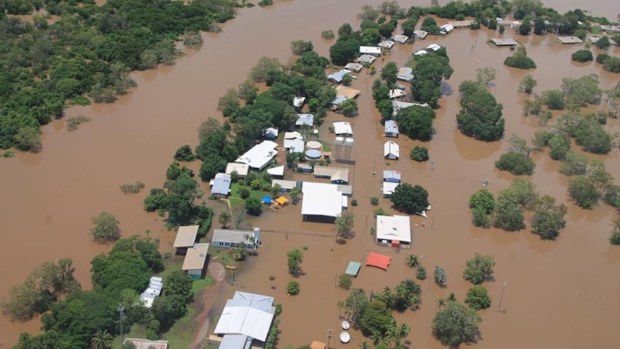 Flooding in the Daly River Community after 600ml of water fell over three days in 2015. (AAP)