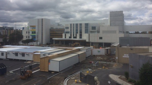 A new school is set to be built at Melbourne's Monash Children's Hospital. (9NEWS)