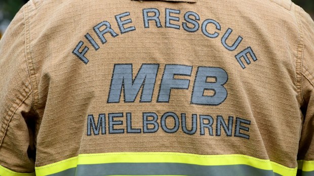 Metropolitan Fire Brigade boss has written a stern warning letter to the  Emergency Services Minister. (AAP)