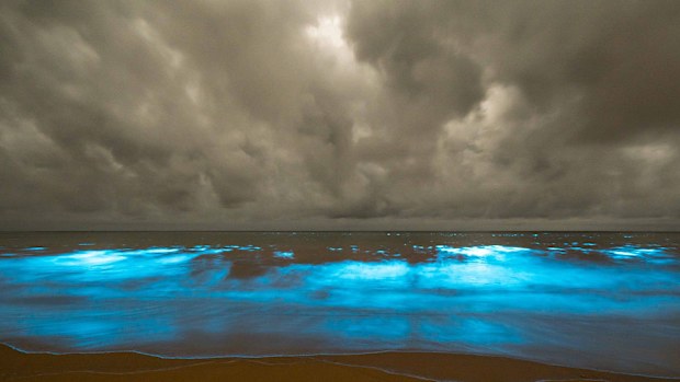 Photographer Brett Chatwin captured the beautiful phenomenon, just 10 minutes from his house. (Chatwin Photography)