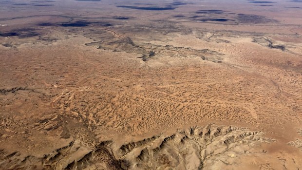 Marree Man has been restored by a grader. (AAP)