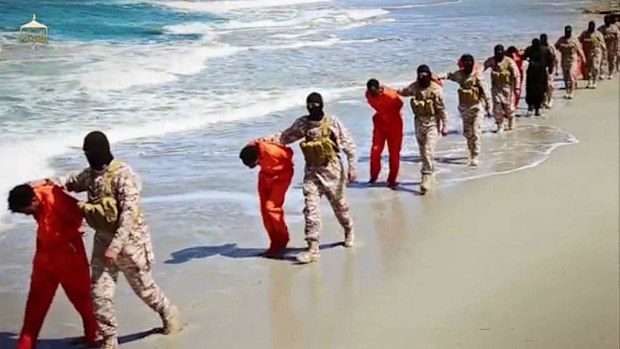 Islamic State has released a new video purportedly showing the executions of Ethiopian Christians.
