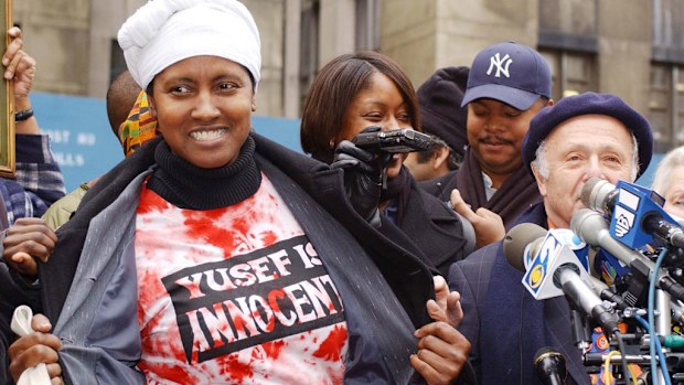 Sharonne Salaam, left, mother of Yusef Salaam, smiles after her son and four others have rape convictions dismissed in 2002. (AAP)