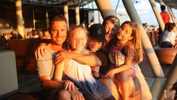 Missing QLD surfer Peter Maynard and his family. (AAP)