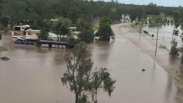 The small town of Jambin was evacuated after Callide Dam overflowed. (9NEWS)