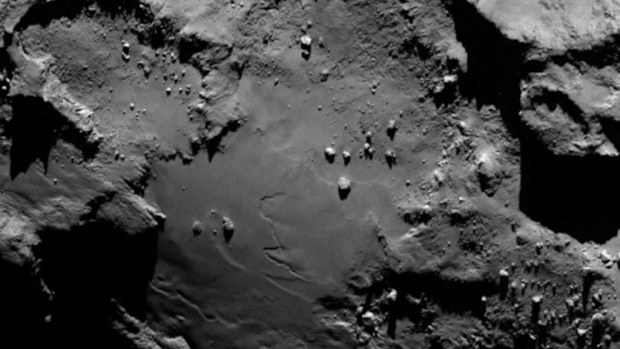 A smooth region on the ‘base’ of the ‘body’ section of comet 67P/Churyumov-Gerasimenko. Picture: ESA/Rosetta/MPS for OSIRIS team