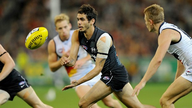 Footballer Jeff Garlett has been injured in an alleged assault outside a Melbourne pub. (AAP)