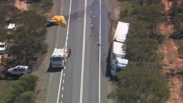 An elderly man has died and his passenger seriously injured after a collision on the Sturt Highway at the town of Monash. (9NEWS)