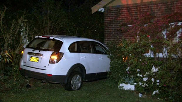 Police are searching for the driver. (9NEWS)