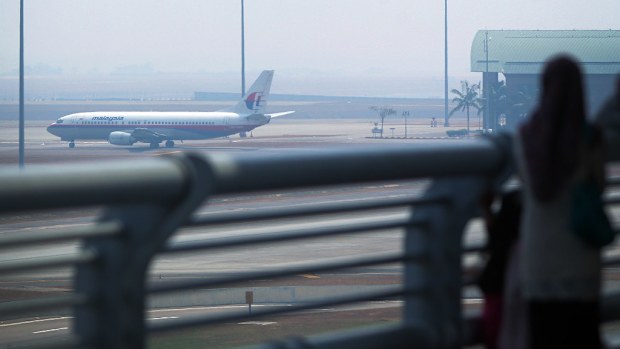  A Malaysia Airlines plane is seen at Kuala Lumpur International Airport. (AAP Image/NEWZULU/ZAKI ZULFADHLI)