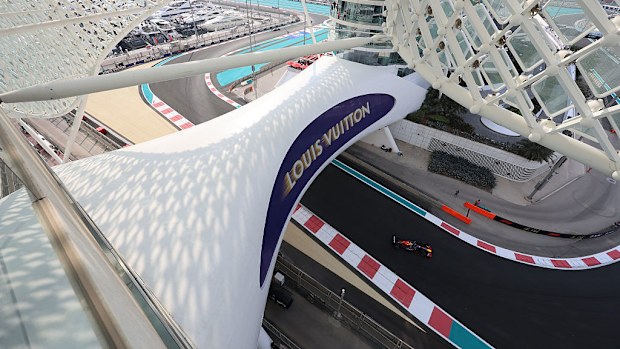 2026'da tamamen yeni bir araba bekleniyor.