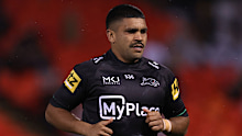 Tyrone Peachey of the Panthers warms up prior to the round 13 NRL match between Penrith Panthers and St George Illawarra Dragons at BlueBet Stadium on June 01, 2024 in Penrith, Australia. (Photo by Jason McCawley/Getty Images)
