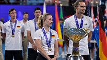 Angelique Kerber and Alexander Zverev after Germany's United Cup victory. 