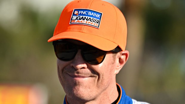 Scott Dixon from the PNC team Ganassi Honda.