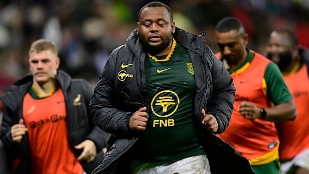 Asenathi Ntlabakanye of South Africa.