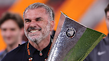 Ange Postecoglou with the UEFA Europa League trophy.