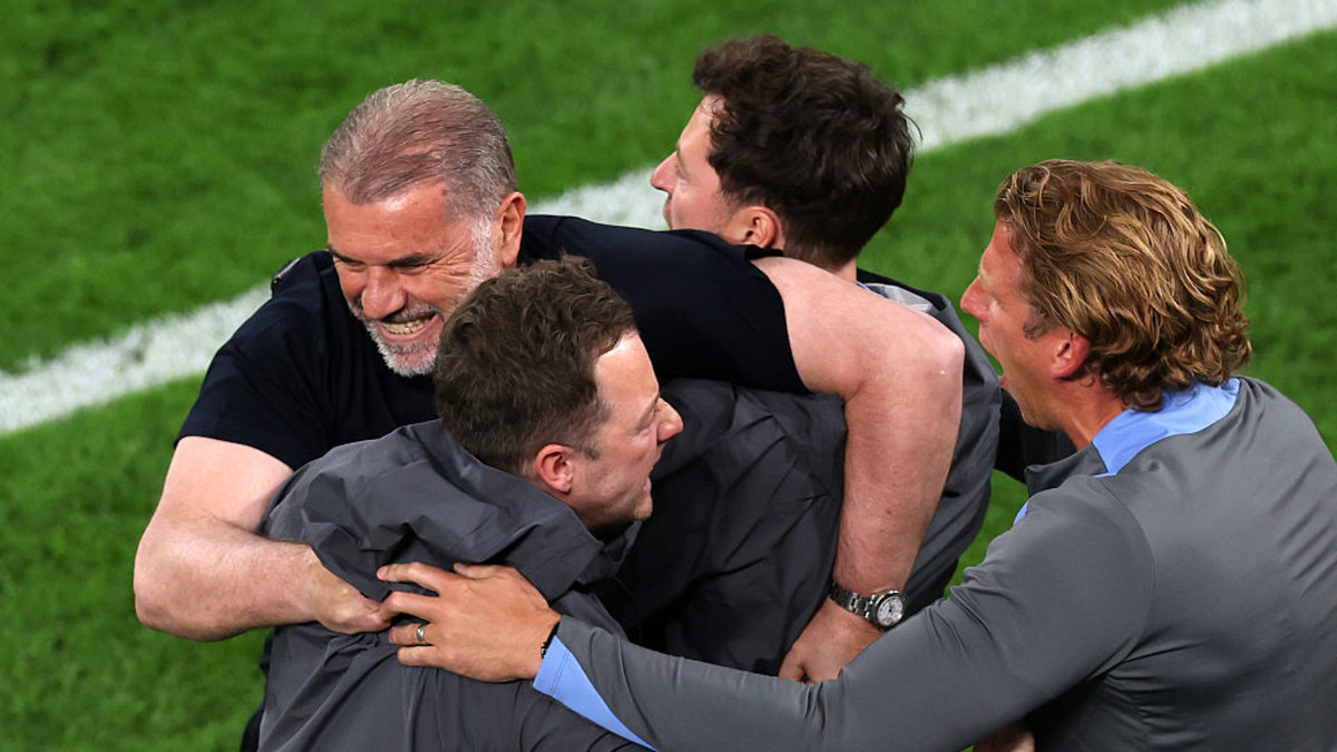 Europa League final LIVE: Mindboggling stakes for fallen giants as Tottenham meet United in Bilbao - Nine
