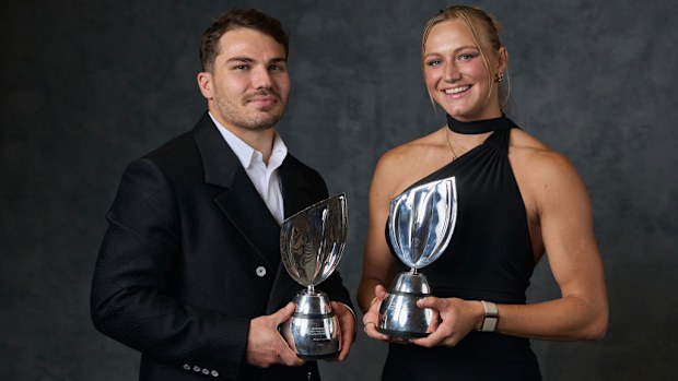 Antoine Dupont of France with Maddison Levi of Australia during the World Rugby Awards.